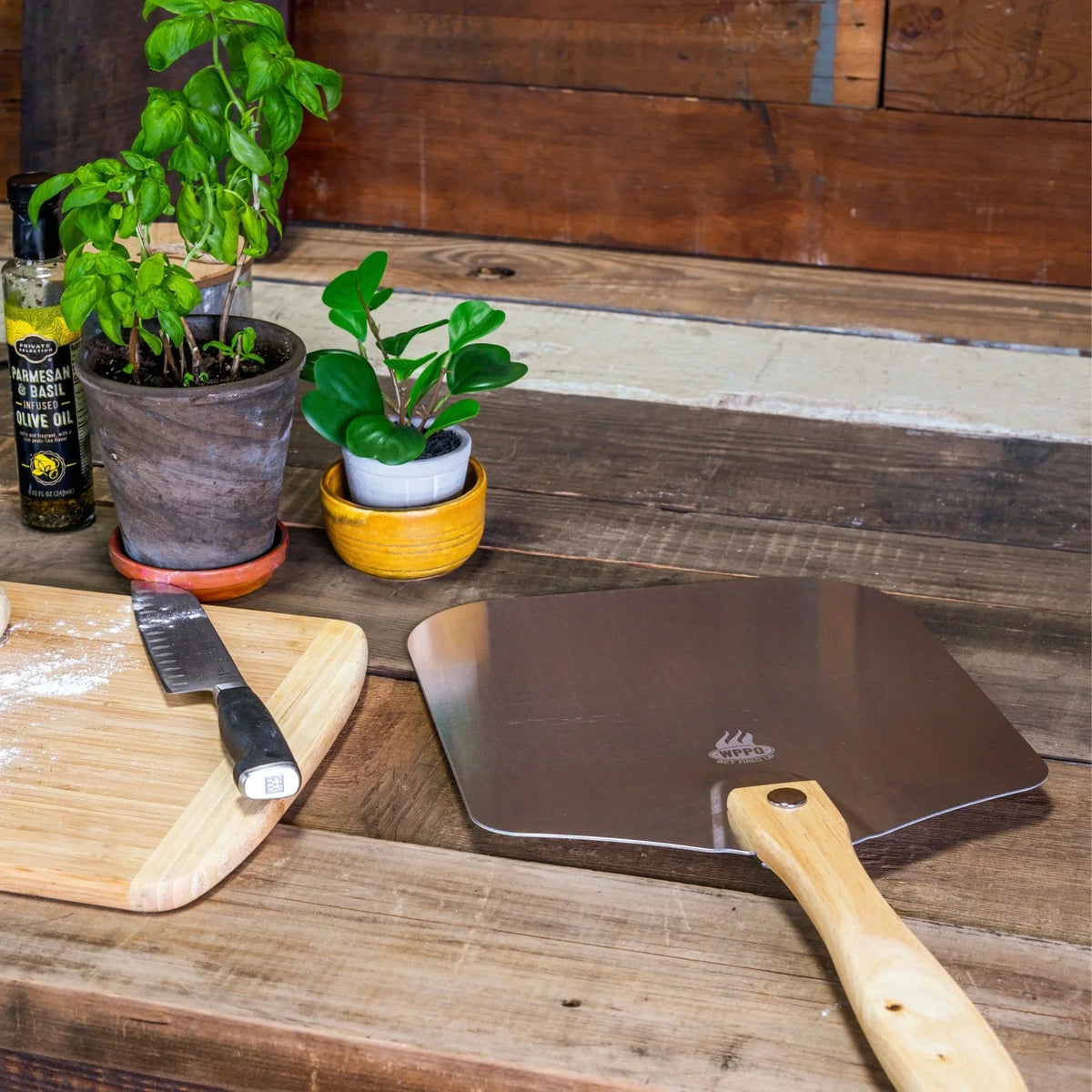 WPPO Folding Pizza Peel with Wooden Handle