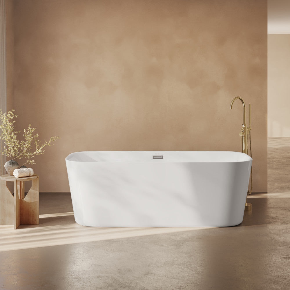 Swiss Madison Concorde 67" Freestanding Bathtub