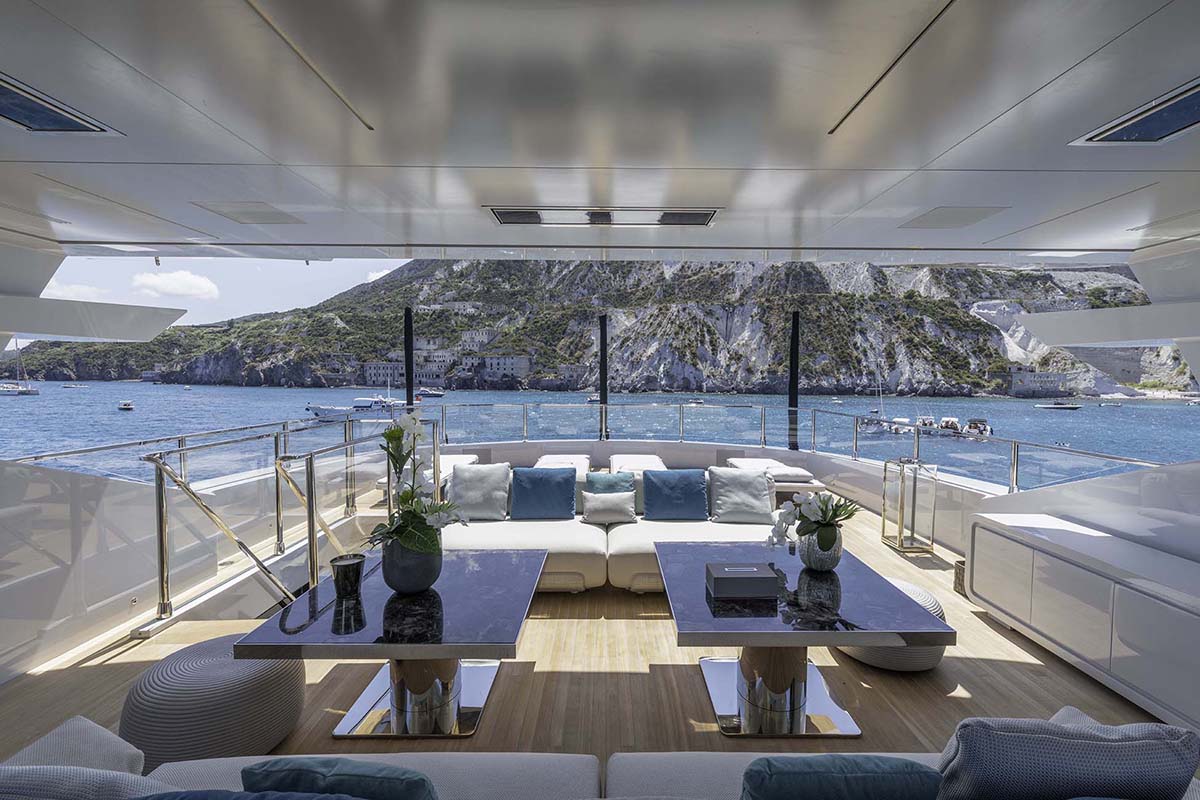 Bromic Heaters Platinum Marine Smart-Heat 4500 Watt Radiant Infrared Outdoor Electric Heater | Black | 240V