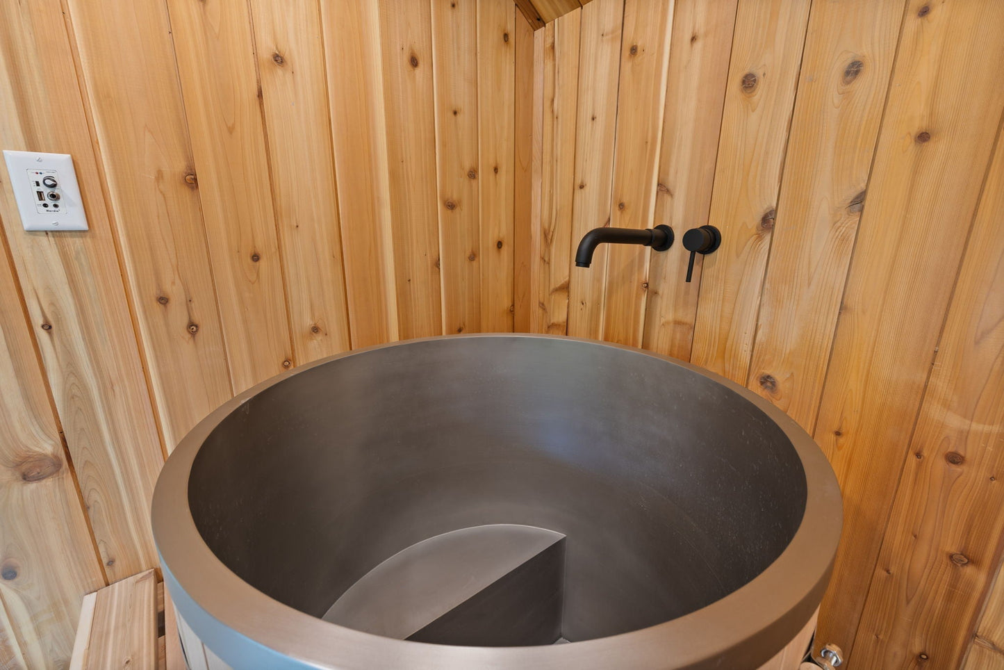 Sweaty Yeti Sauna Plus Barrel Plunge