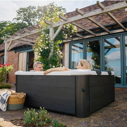 MSpa Oslo - Frame Series Hot Tub | 6 Person